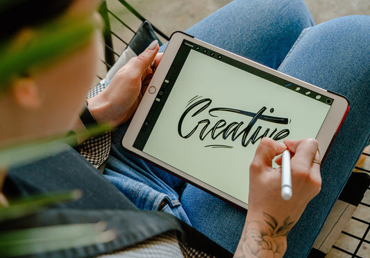5 Constructive Tips That’ll Help You Make Money As An Artist